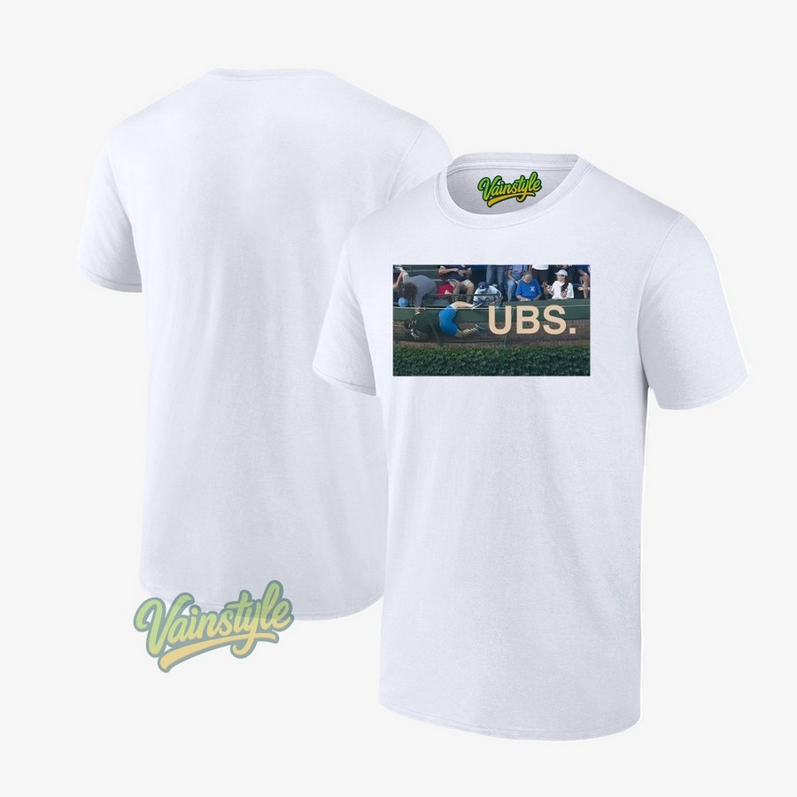 Man Catching Ball Cubs 2025 T-Shirt Man Catching Ball Cubs 2025 T-Shirt