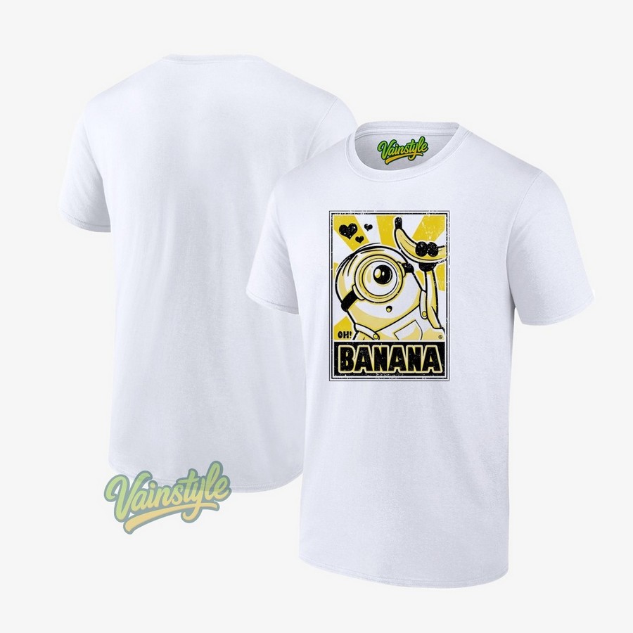 A minion and a banana T-Shirt A minion and a banana T-Shirt
