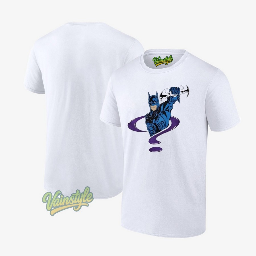 Batman Dc Comics Embroidered T-Shirt Batman Dc Comics Embroidered T-Shirt