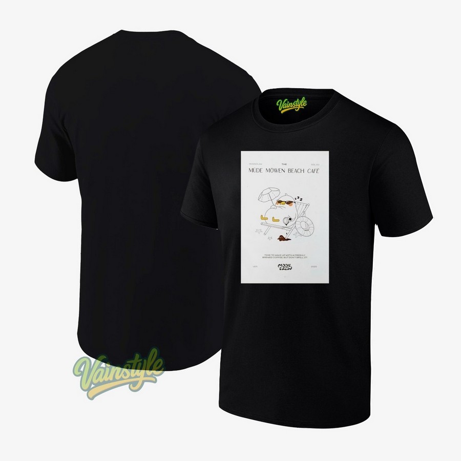 Moonclaw Müde Möwen Café 2025 Poster T-Shirt Moonclaw Müde Möwen Café 2025 Poster T-Shirt